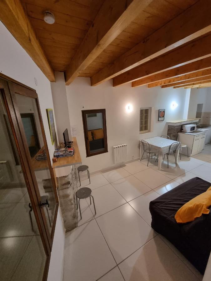 Appartement 4-6 Personnes A Proximite Des Stations Et Grands Cols Saint Avre la Chambre Luaran gambar